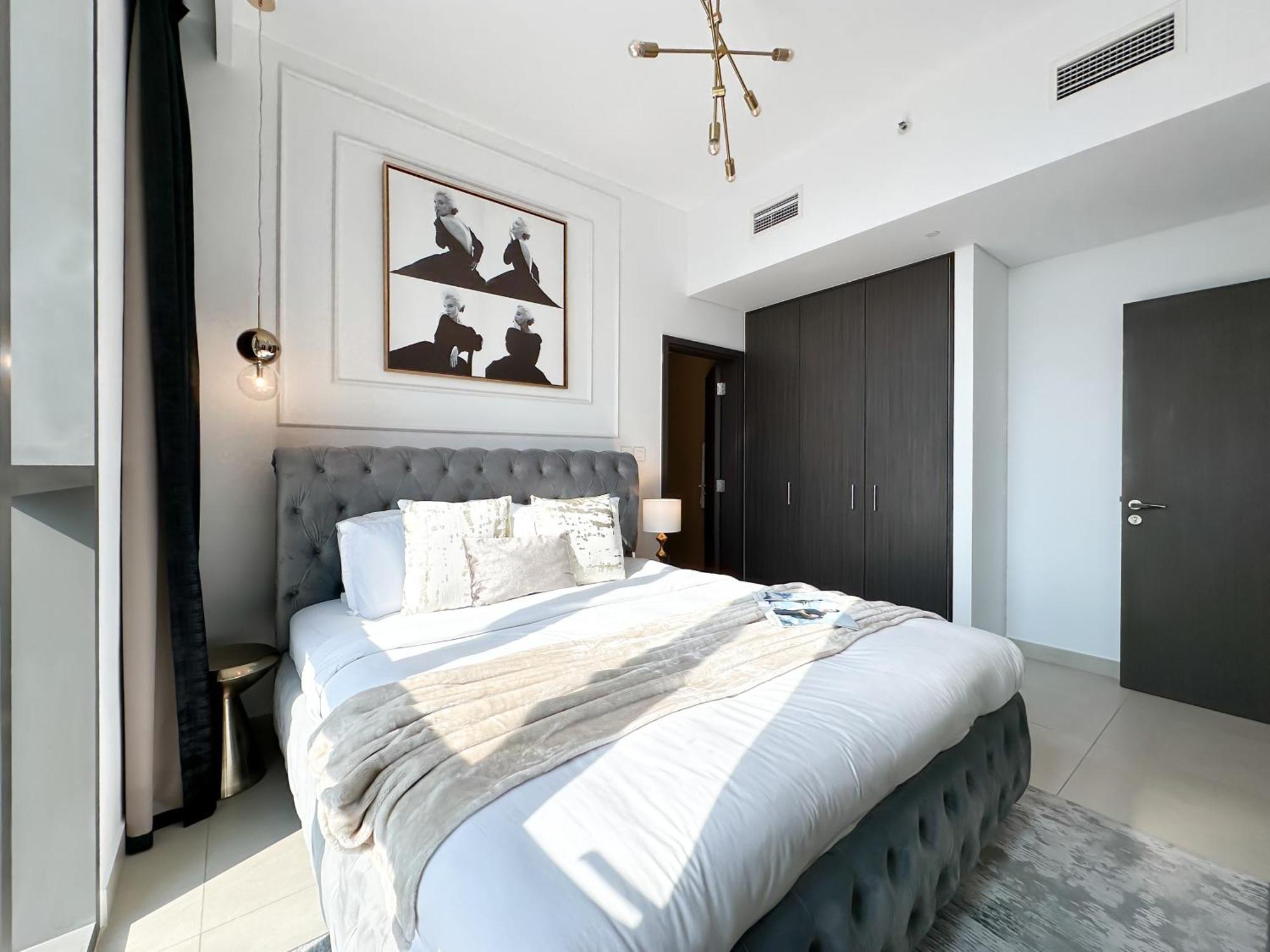 Stylish 2 Bedroom Dior-Inspired Apartment Connected To Dubai Mall Dış mekan fotoğraf